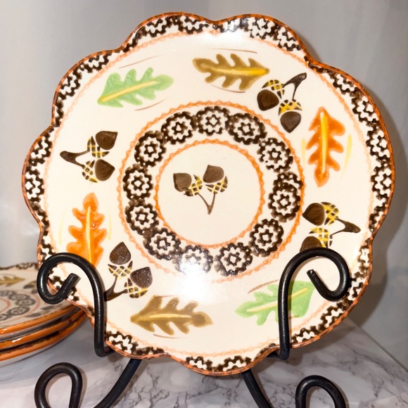 Temptations Old World Salad/Dessert Plates- set of 4 - Picture 3 of 6